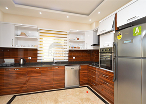 Villa in Sith 4+1 mit kleinem Garten und Meer- und Bergblick in der malerischen Gegend von Kargicak