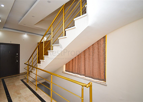 Villa in Sith 4+1 mit kleinem Garten und Meer- und Bergblick in der malerischen Gegend von Kargicak