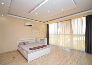 Villa in Sith 4+1 mit kleinem Garten und Meer- und Bergblick in der malerischen Gegend von Kargicak