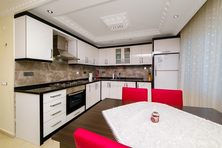 2+1-Wohnung im Stadtteil Djikjili mit großem Balkon