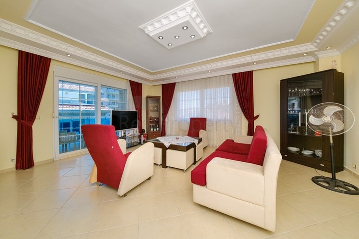 2+1-Wohnung im Stadtteil Djikjili mit großem Balkon