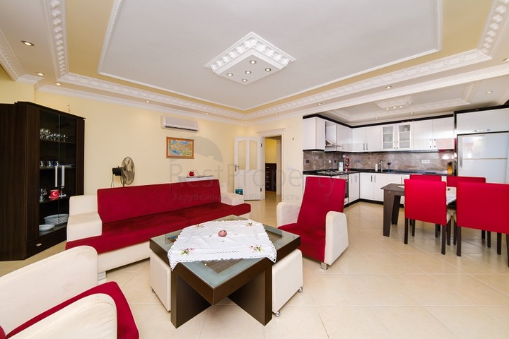 2+1-Wohnung im Stadtteil Djikjili mit großem Balkon