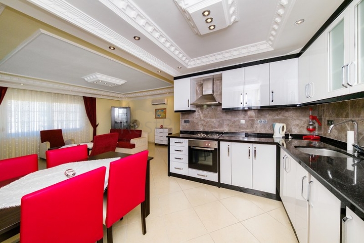 2+1-Wohnung im Stadtteil Djikjili mit großem Balkon