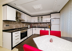 2+1-Wohnung im Stadtteil Djikjili mit großem Balkon