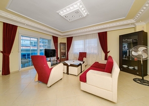 2+1-Wohnung im Stadtteil Djikjili mit großem Balkon