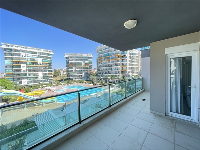 1+1 Wohnung in einer beliebten Wohnanlage im Stadtteil Avsallar