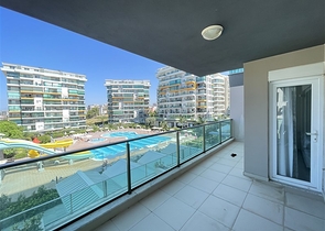 1+1 Wohnung in einer beliebten Wohnanlage im Stadtteil Avsallar