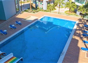 2+1 Penthouse mit Blick auf das Mittelmeer, nur 400 m vom Strand von Kargicak entfernt