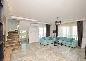 2+1 Penthouse mit Blick auf das Mittelmeer, nur 400 m vom Strand von Kargicak entfernt