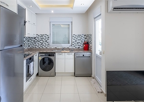 Wohnung im offenen Wohnungsbaugebiet Oba, 5 Minuten vom Meer entfernt