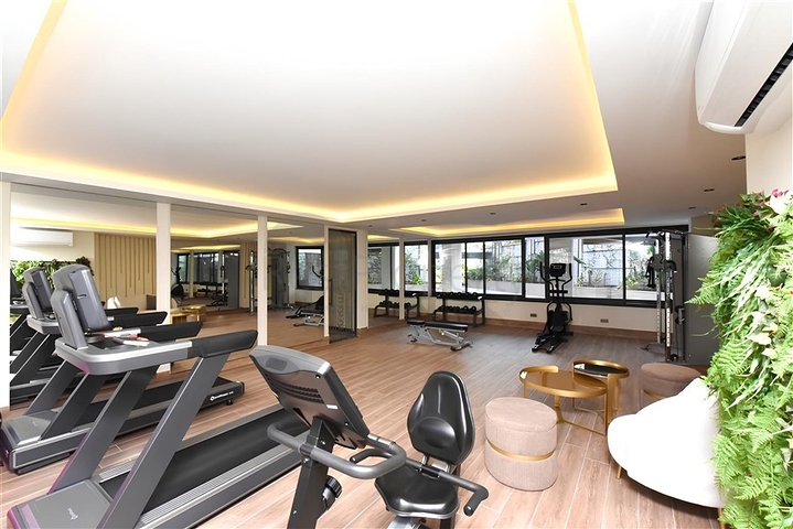 1+1 Wohnung in einem schicken Komplex, nur wenige Gehminuten vom Meer entfernt