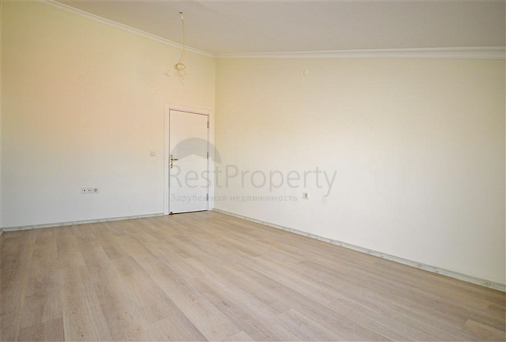 Penthouse mit 7+1 Grundriss mit separater Küche im Zentrum von Alanya