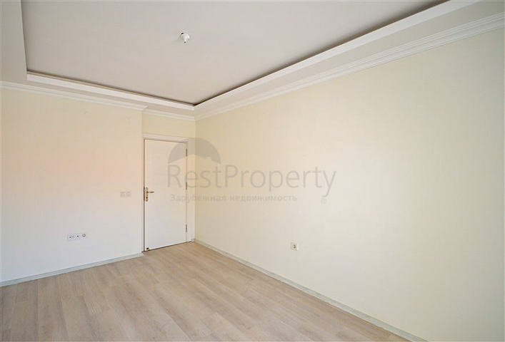 Penthouse mit 7+1 Grundriss mit separater Küche im Zentrum von Alanya