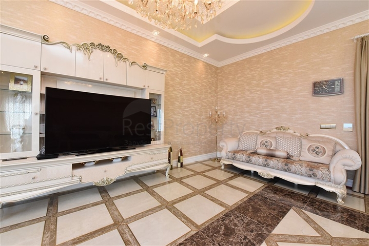 Penthouse 4+1 in Mahmutlar/Alanya