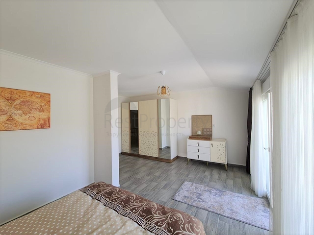 Geräumiges 2+1 Penthouse im Stadtteil Kestel