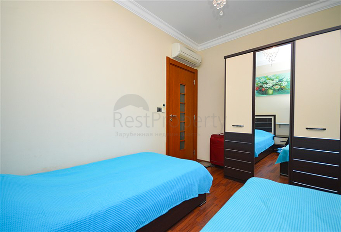 2+1 Wohnung in der ersten Zeile im Zentrum von Alanya