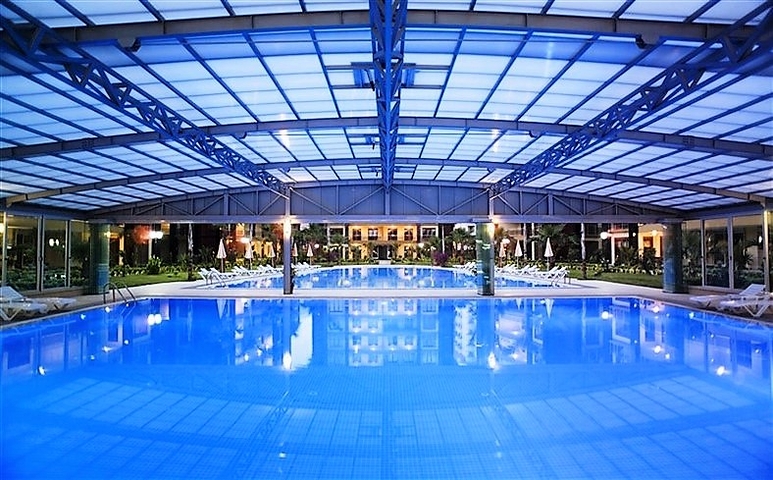 2+1 Wohnung in der ersten Zeile im Zentrum von Alanya