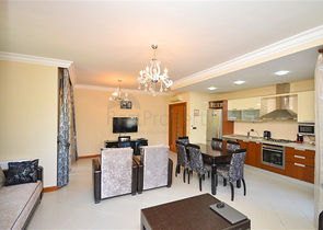 2+1 Wohnung in der ersten Zeile im Zentrum von Alanya