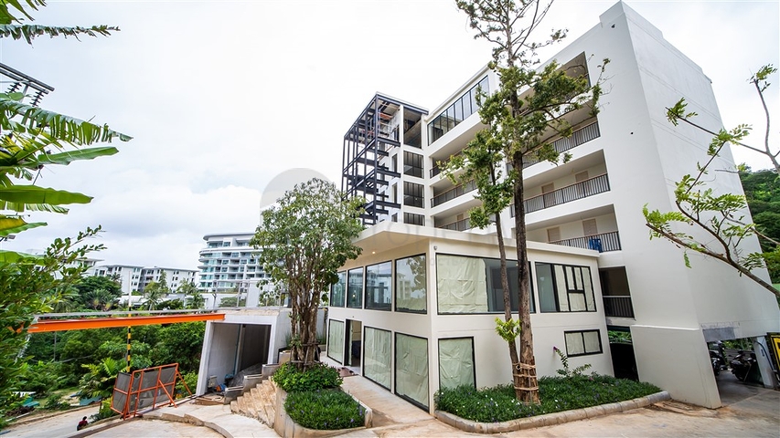 Moderne Eigentumswohnung mit herrlichem Blick auf die Andamanensee