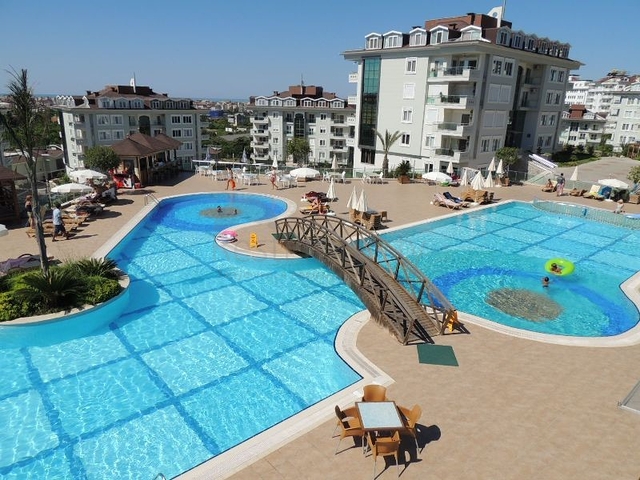 Geräumige 2+1 Wohnung im zentralen Bereich von Alanya