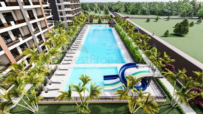 Neues Investitionsprojekt in der Bauphase in Mersin