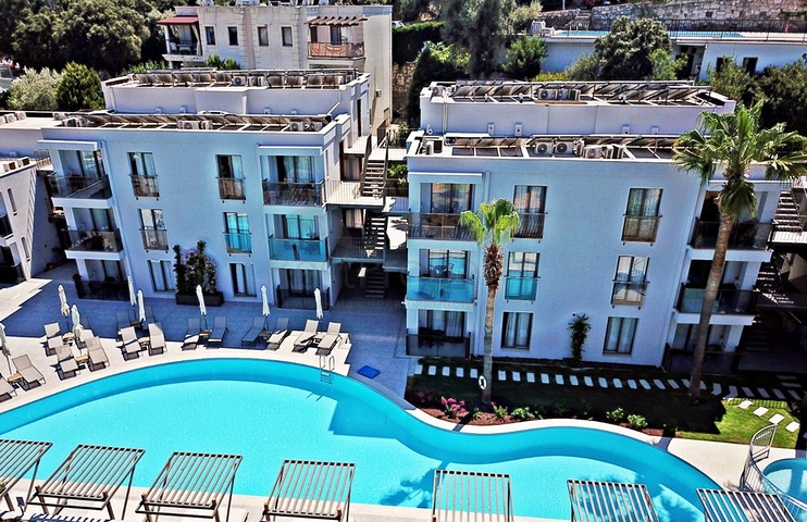 Wir präsentieren ein einzigartiges Boutique-Apartmenthotel, ideal gelegen in einem der beliebtesten Touristengebiete von Bodrum. 