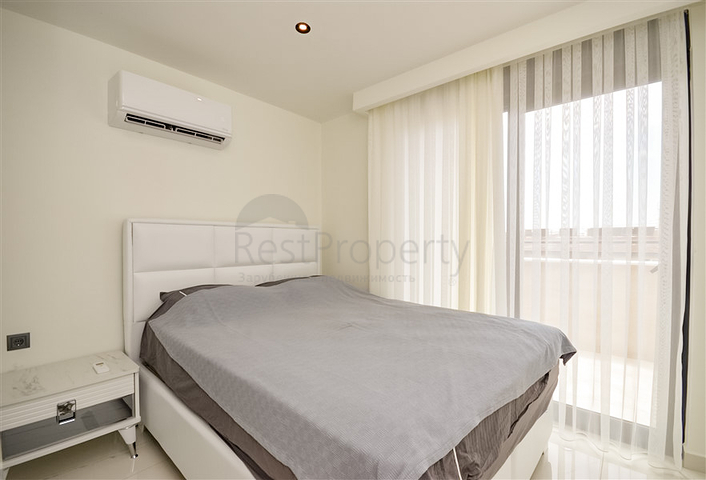 2+1 Penthouse mit schöner Aussicht in der Nähe von Kleopatra Beach zur Miete