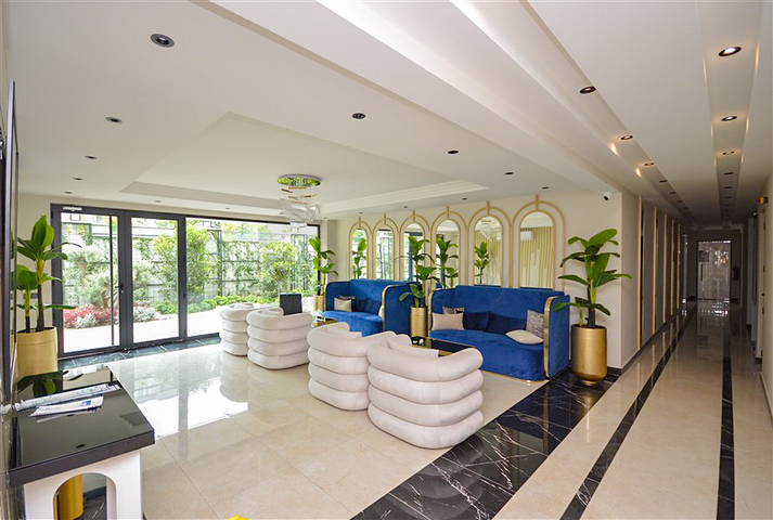 2+1 Penthouse mit schöner Aussicht in der Nähe von Kleopatra Beach zur Miete