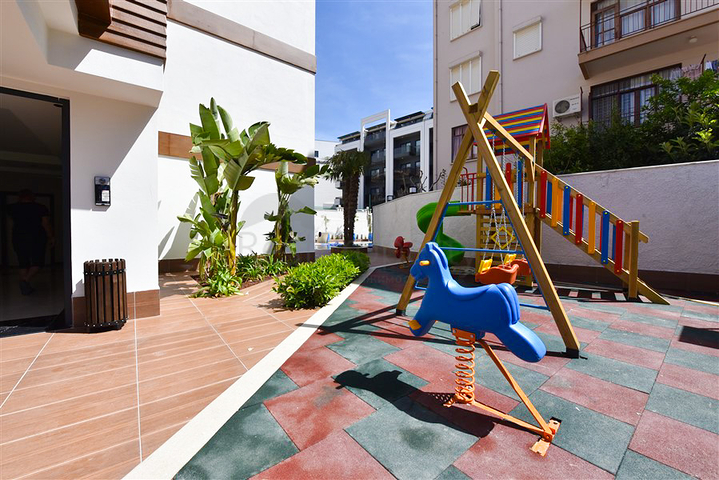 2+1 Penthouse mit schöner Aussicht in der Nähe von Kleopatra Beach zur Miete