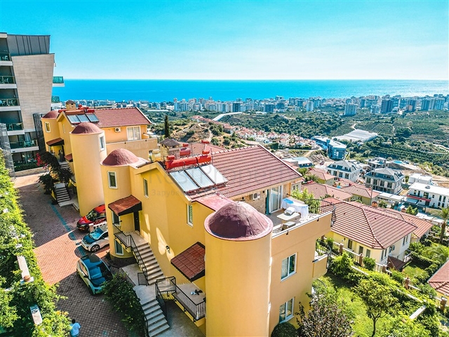 2+1 Penthouse in der malerischen Gegend von Kargicak