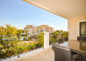 Luxuriöse 2+1-Wohnung mit Meerblick in einem Luxus-Komplex in Alanya