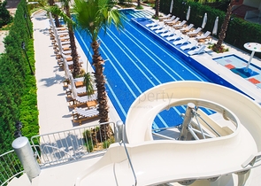 Luxuriöse 2+1-Wohnung mit Meerblick in einem Luxus-Komplex in Alanya