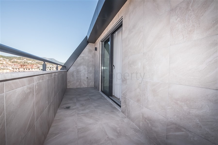 3+1 Penthouse im Zentrum von Alanya mit atemberaubender Aussicht