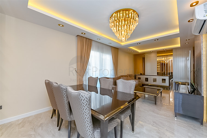 3+1 Penthouse im Zentrum von Alanya mit atemberaubender Aussicht