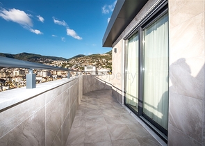 3+1 Penthouse im Zentrum von Alanya mit atemberaubender Aussicht