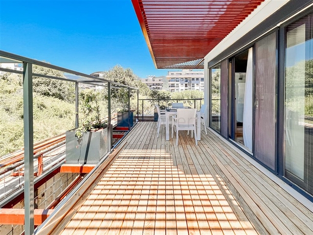 Geräumige 3+1-Wohnung in einem neuen Komplex mit voller Infrastruktur 