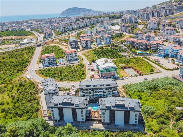 Geräumige 3+1-Wohnung in einem neuen Komplex mit voller Infrastruktur 