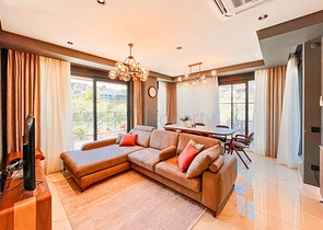 Geräumige 3+1-Wohnung in einem neuen Komplex mit voller Infrastruktur 