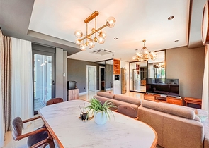 Geräumige 3+1-Wohnung in einem neuen Komplex mit voller Infrastruktur 