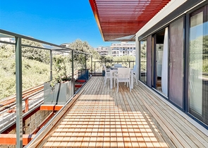 Geräumige 3+1-Wohnung in einem neuen Komplex mit voller Infrastruktur 