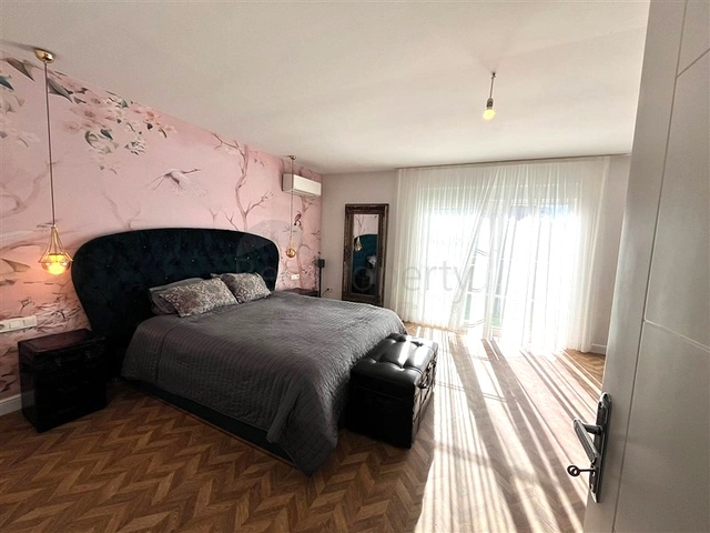 Villa für die Staatsbürgerschaft im Stadtteil Kestel