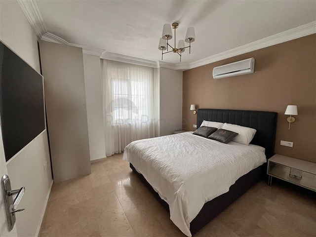 Villa für die Staatsbürgerschaft im Stadtteil Kestel