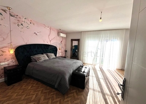 Villa für die Staatsbürgerschaft im Stadtteil Kestel