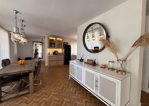 Villa für die Staatsbürgerschaft im Stadtteil Kestel