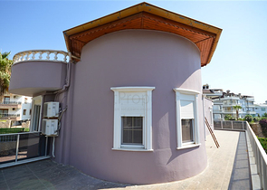 Villa für die Staatsbürgerschaft im Stadtteil Kestel