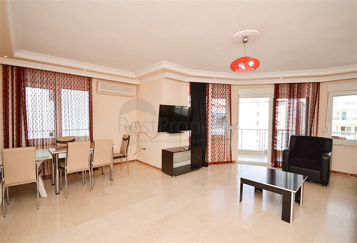 Apartment 4+1 50 m vom Mittelmeer entfernt