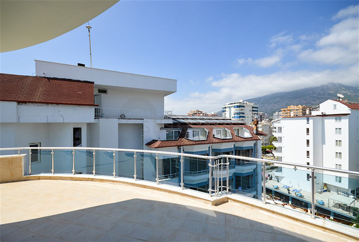 Apartment 4+1 50 m vom Mittelmeer entfernt