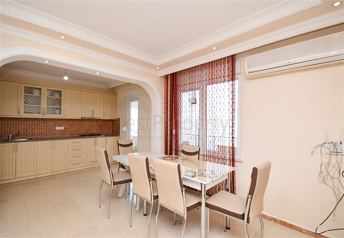 Apartment 4+1 50 m vom Mittelmeer entfernt