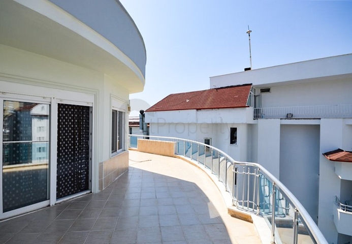 Apartment 4+1 50 m vom Mittelmeer entfernt