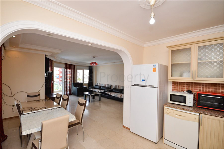 Apartment 4+1 50 m vom Mittelmeer entfernt